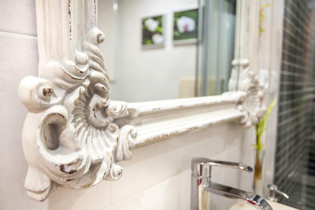 Typical Bairro Alto Apartment リスボン エクステリア 写真